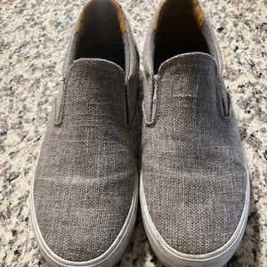Men's 10.5 Crevo Pax gray slip-on loafers